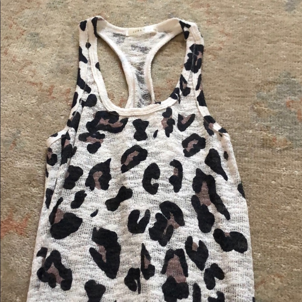 Leopard Tank